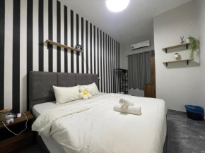 R8 Hotel-style Room With Projector #1min Walk to Ksl City Mall
